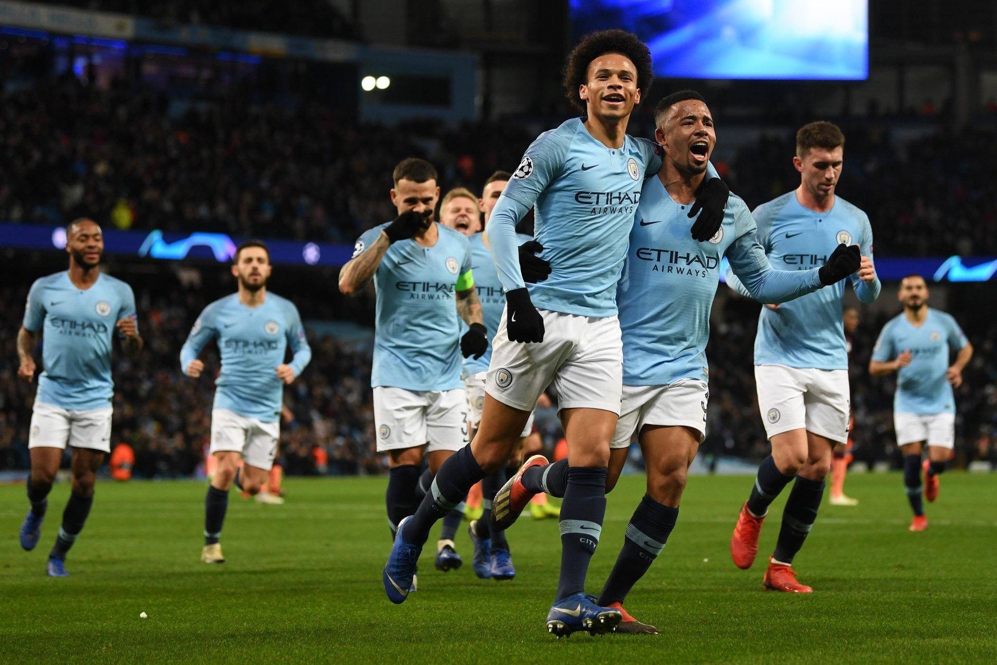 滑雪男子大 滑雪男子大